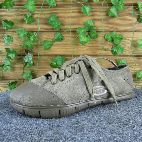 Earth Women's Devi Powder Sneaker Khaki Leather Sz 7 Medium  Used‎ 2025 - Picture 1 of 6